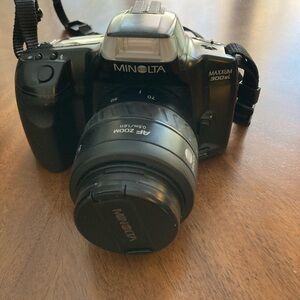 Maxxum 300si Black Camera